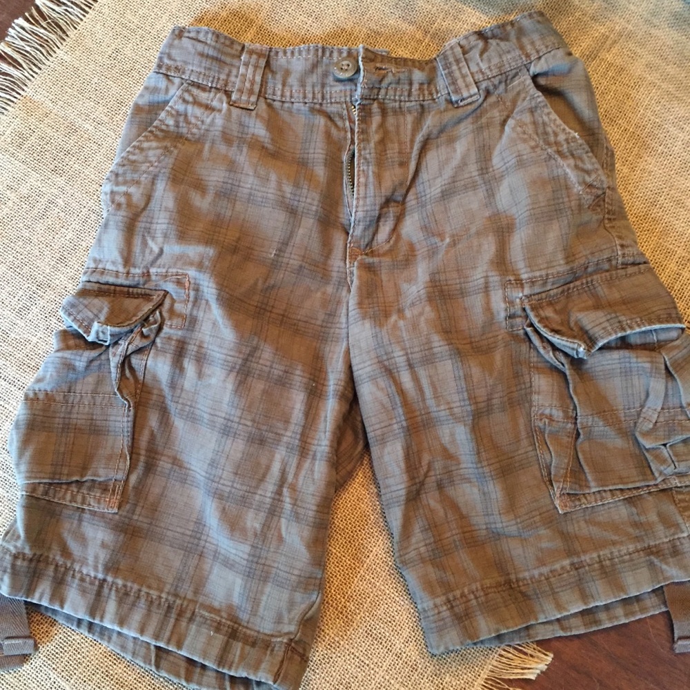 Urban pipeline boy’s shorts